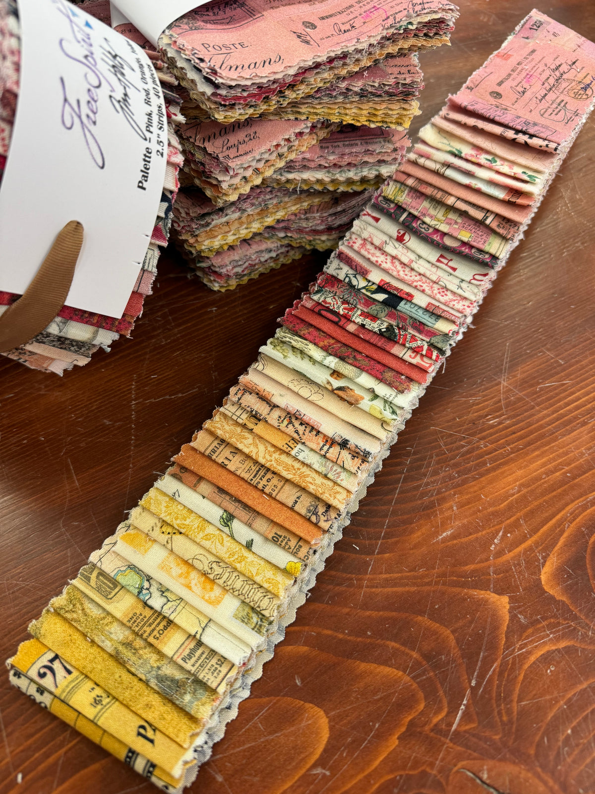 Palette Precuts - Tim Holtz